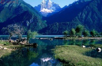 林芝米林-西藏的药州