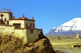 神山-圣湖-扎达-阿里-日土-帕羊-拉孜-拉萨14天行程